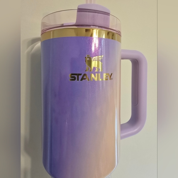 NWT Stanley Limited Edition Wicked Glinda For Good Quencher H2.0 Tumbler 40 Oz - Picture 12 of 13